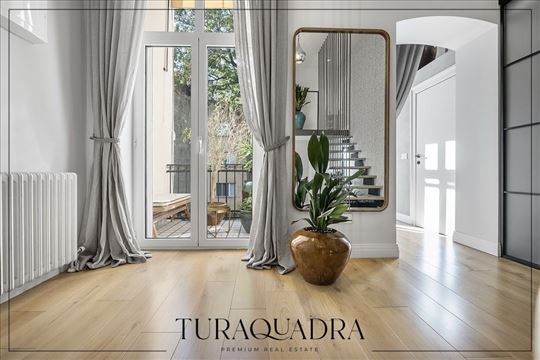 Unikatan stan u srcu Starog grada