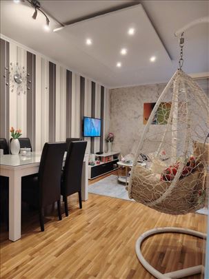 Zemun 1.5 sređen bez ulaganja