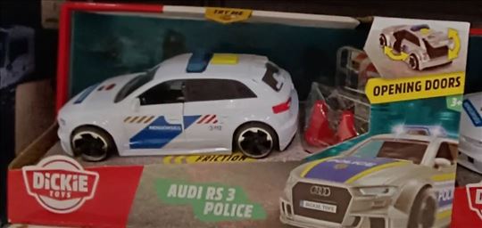 Audi RS3 policijski auto, vrata se otvaraju,Dickie