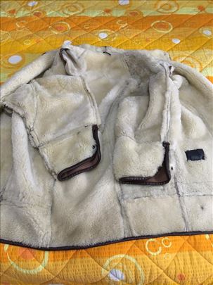 Bunda jagnjeca prirodno krzno -Povoljno