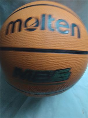 lopta za kosarku Molen vel.7,polovna,malo ispucala