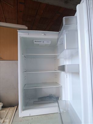 Уградни Siemens гаранција 6 месеци