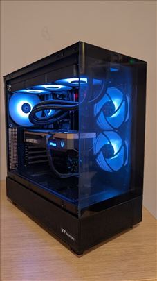 Gejmerski računar RTX 5080 64GB 2TB 4TB 