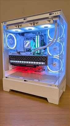 Gejmerski računar RX 9070XT 32GB 2TB