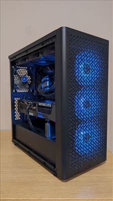 Gejmerski računar RTX5090 64GB 4TB 