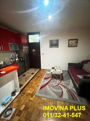 2.5, Odličan stan - Retko u ponudi