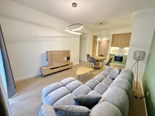 BW Scala, moderno namešten, garaža ID#4230