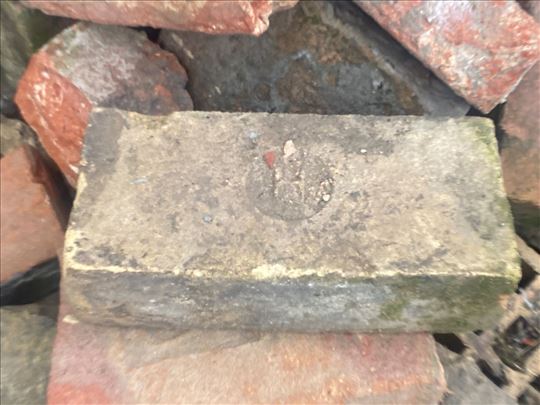 Cigla-stara mali format