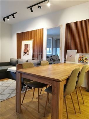 Izdavanje stana u centru Subotice