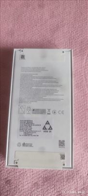 Novo Neotpakovano !!!