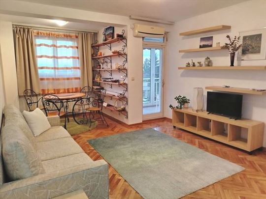 Odličan stan na Dedinju, ID 3744