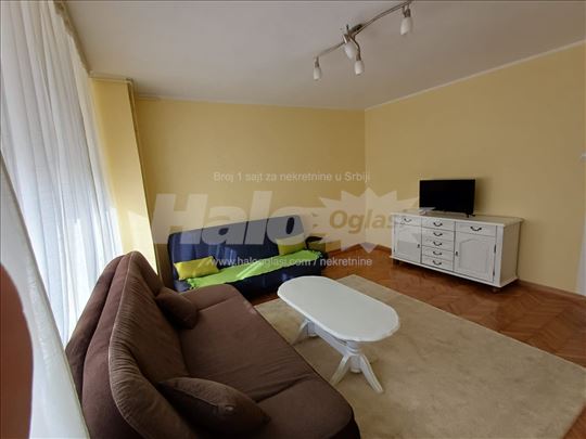 Osunčan stan kod Franša