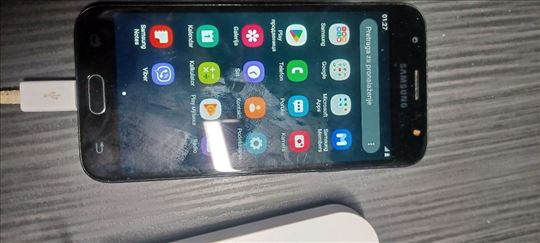 Prodajem polovan Samsung Galaxy J3