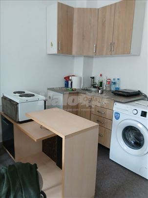 Rakovica, garsonjera 19m+5m2