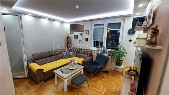 Stan,Novi Sad,Adice,kv: 86.00, € 215000