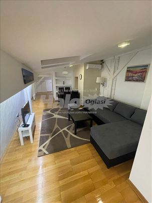 Terazije, trosoban stan