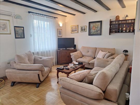 TOP ponuda, elegantan DUPLEX, lokacijski izuzetan!