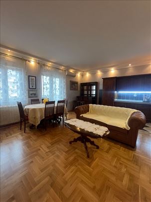 Vračar-namešten-dvosoban stan - 57m2