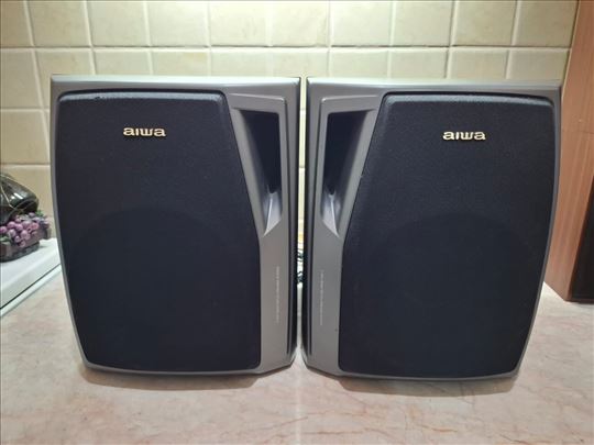 Aiwa 2 way bass reflex