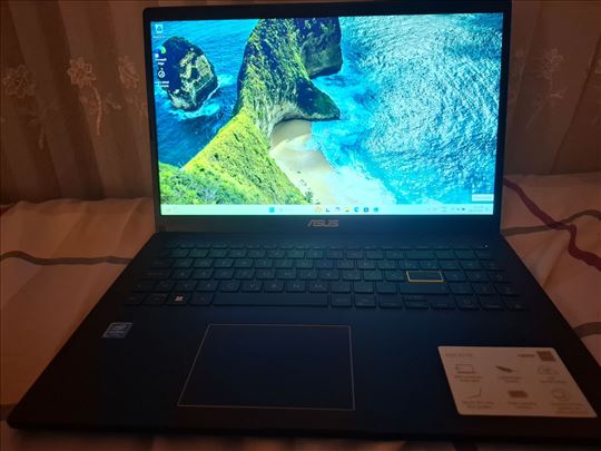 Asus E510 8GB, 512GB, Celeron N4020