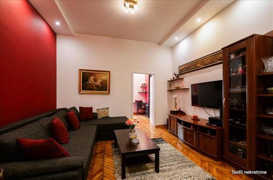 Blizina Taša, salonski, 3.0, 86(T), odličan!