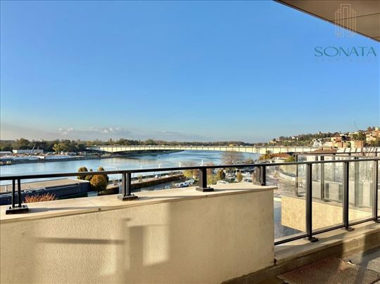 Bw Magnolia Stan Sa SavrŠenim Pogledom