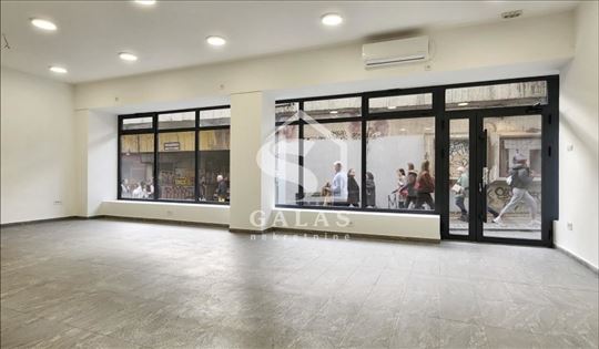 Frekventna pešačka lokacija, izlog