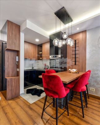 Izdaje se Lux stan na Zlatiboru