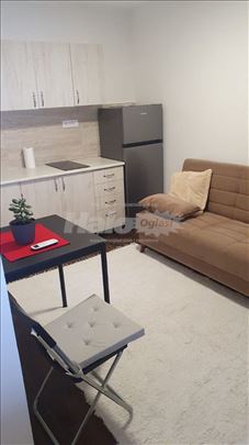 Izdaje se stan Zemun/Pregrevica