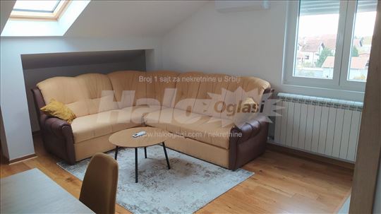 Izdajem namesten stan u Batajnici