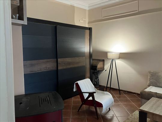 Komforan stan u Ibarskoj 2.0