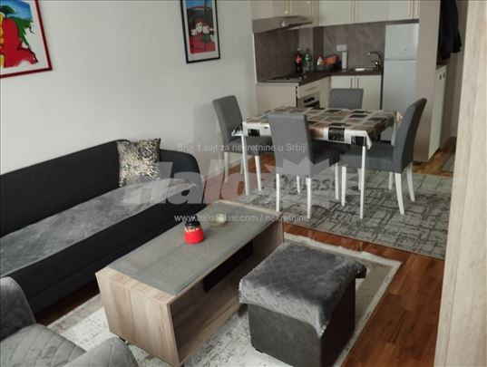 Kompletno namešten, nov, 1.5 stan, 38m2, Mirijevo