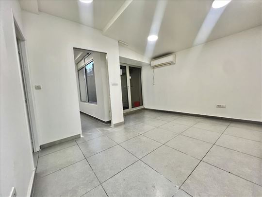 LOkal 57m2 Dimitrija Tucovica ID#2422