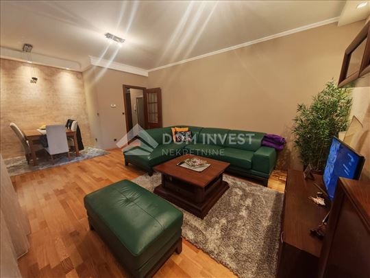 Luks, namešten, sa parkingom, 2.0, 53m