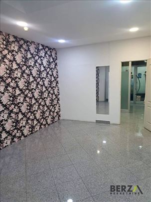 Novi Sad, Centar, Lokal, 1, 25,00m2