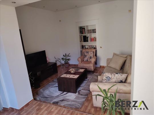 Novi Sad, Centar, Stan, 4, 94,00m2