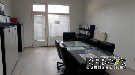 Novi Sad, Grbavica, Lokal, 28,00m2