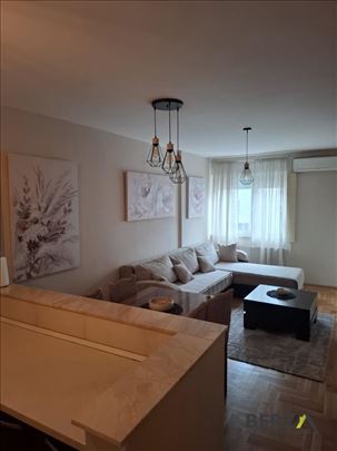 Novi Sad, Kej, Stan, 2, 50,00m2