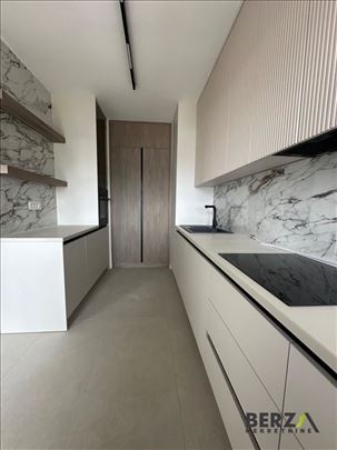 Novi Sad, Kej, Stan, 2, 63,00m2