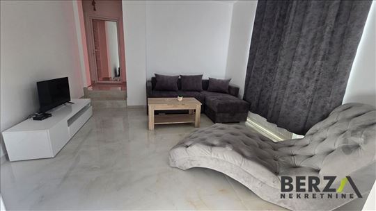 Novi Sad, Petrovaradin, Stan, 1.5, 50,00m2