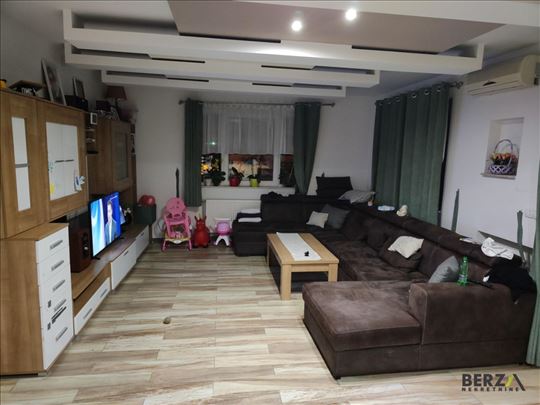 Novi Sad, Veternik, Kuća, 8, 680,00m2