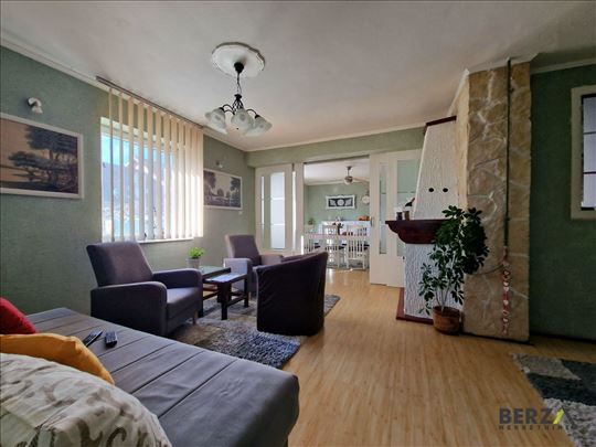 Novi Sad, Vidovdansko Naselje, Kuća, 4, 135,00m2