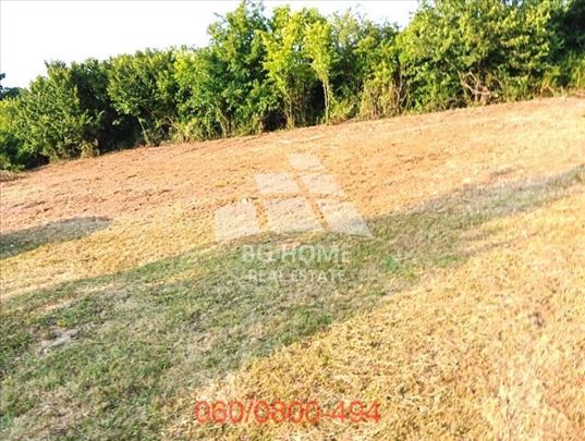 Plac od 7.78 ara-Surčin-Ključ, Sremskih bećara ID#