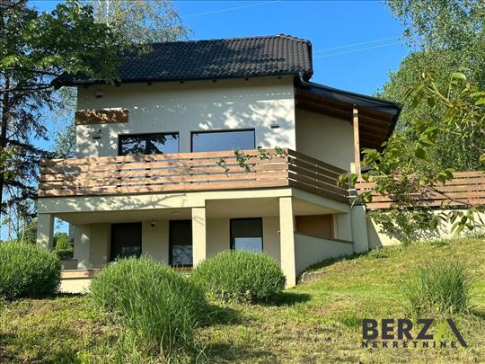 Sremski Karlovci, Stražilovo, Kuća, 3, 107,00m2