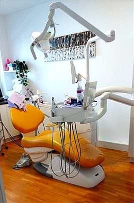 Stomatološke stolice