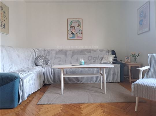 Trosoban stan, 72m² – Karaburma 