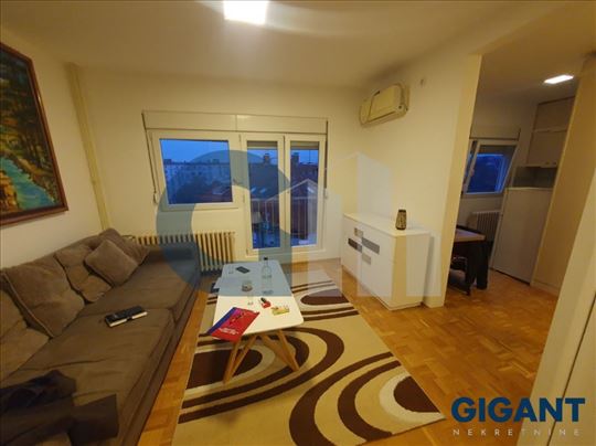 Voždovac-Vitanovačka, 38m2, VII, cg