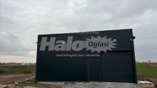 Batajnica uz auto put za N.Sad 150 kvadrata