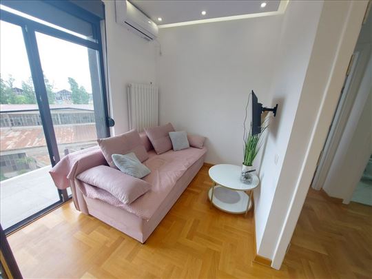 Donji Dorćol -Dunavska, 1,5 s, 34 m2, garaža, novo