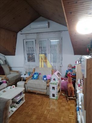 Dvoiposoban stan na Novom Naselju - Bulevar Kneza